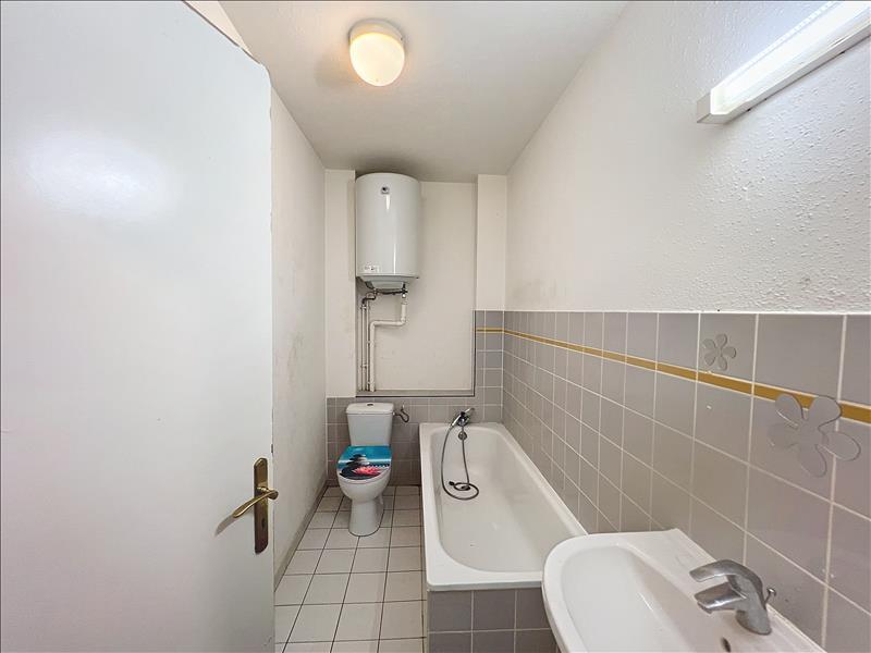 Studio - 21 m² - 1 pièce