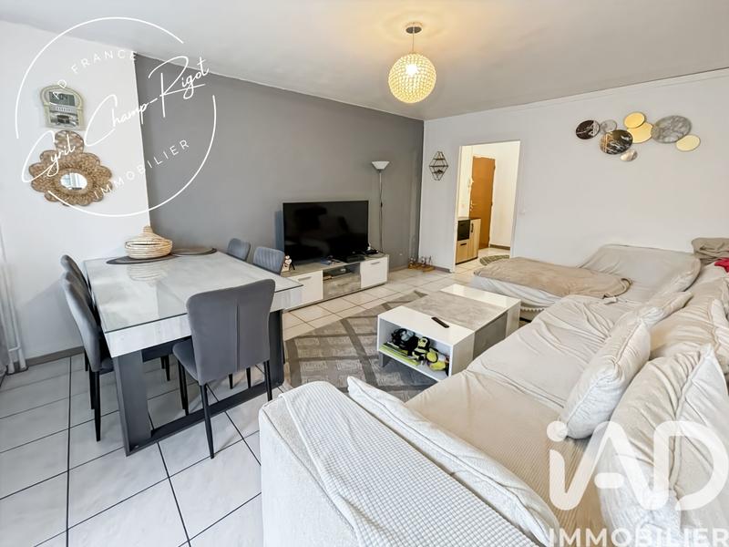 Appartement - 84 m² - 4 pièces