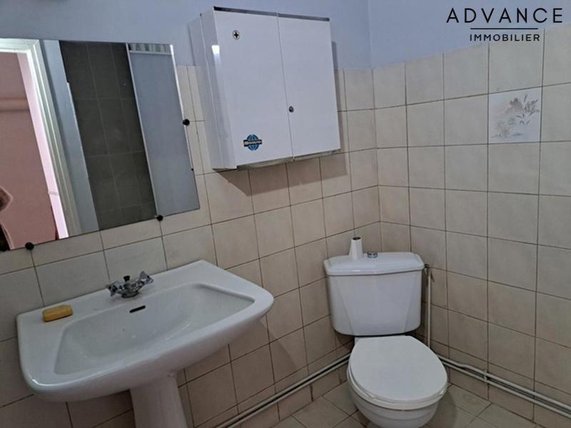 Immeuble - 220 m² - 10 pièces