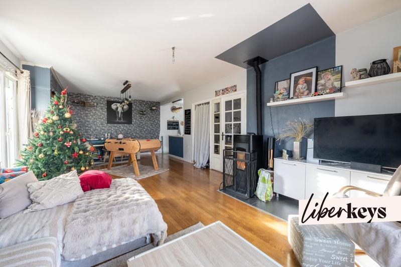 Appartement - 100 m² - 4 pièces