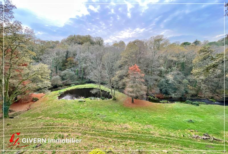 Maison - 197 m² - 7 pièces