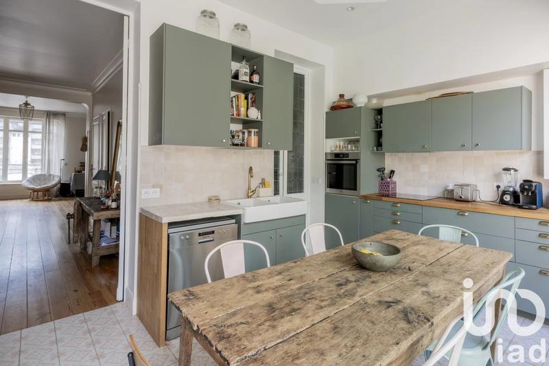 Maison de ville - 199 m² - 6 pièces