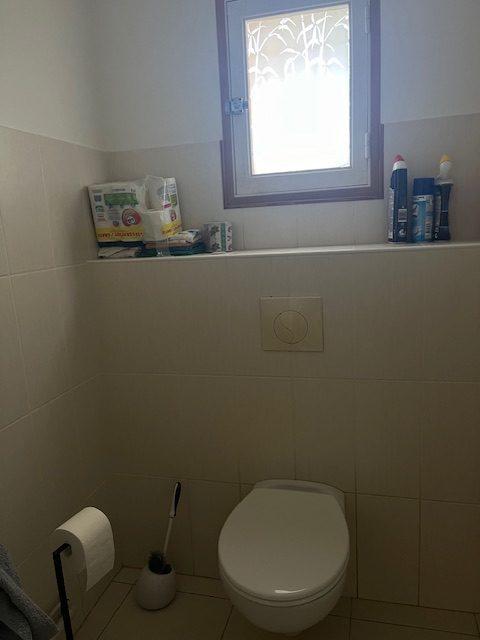 Maison - 215 m² - 7 pièces