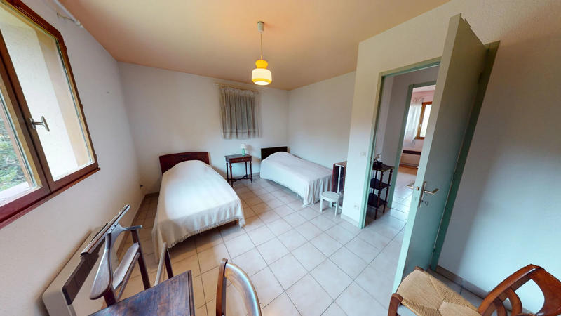 Maison - 143 m² - 4 pièces