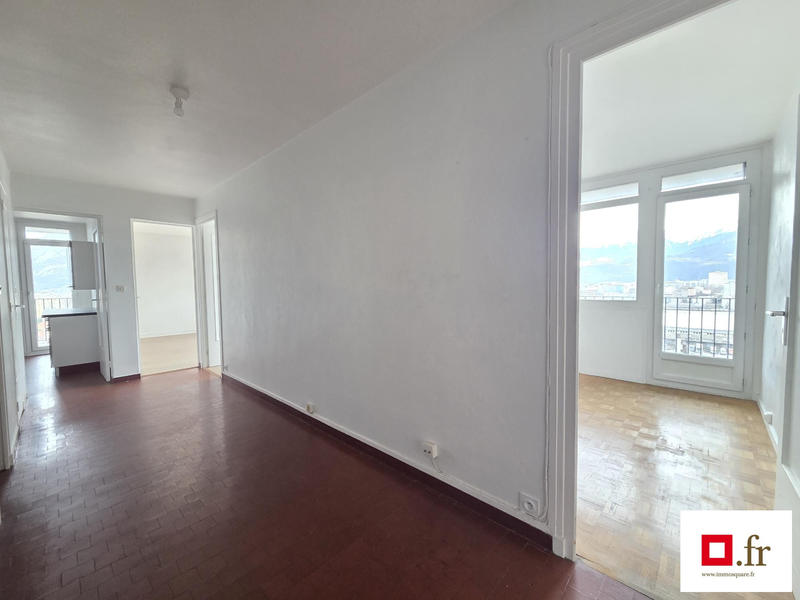 Appartement - 76 m² - 4 pièces