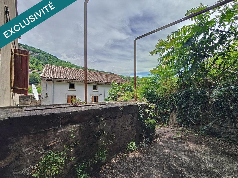 Maison de village - 90 m² - 4 pièces