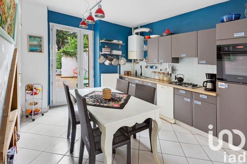 Maison - 110 m² - 5 pièces