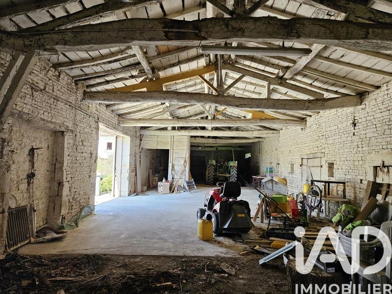 Maison - 301 m² - 8 pièces