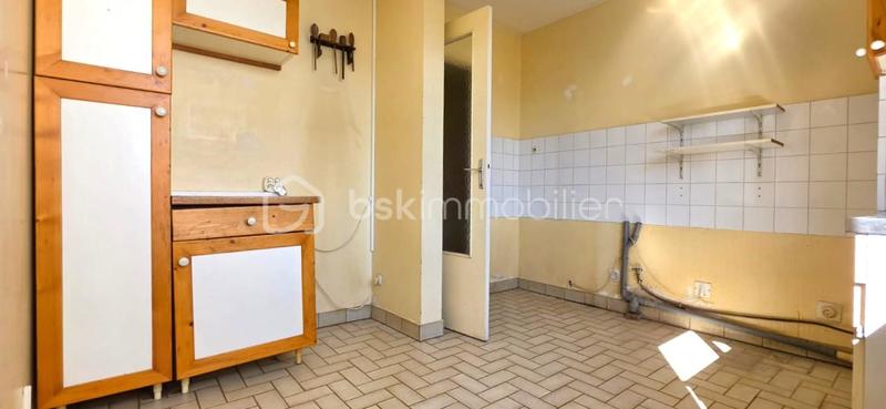 Appartement - 84 m² - 4 pièces
