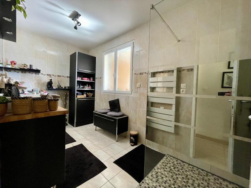 Maison - 172 m² - 6 pièces