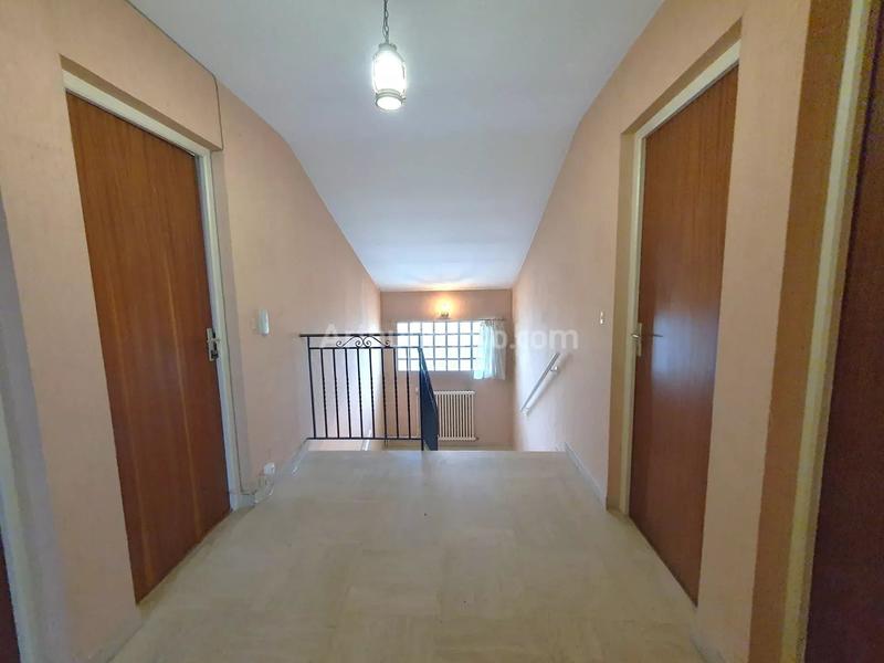 Maison - 138 m² - 8 pièces