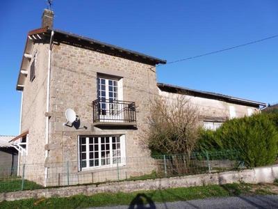 Maison - 166 m² - 8 pièces