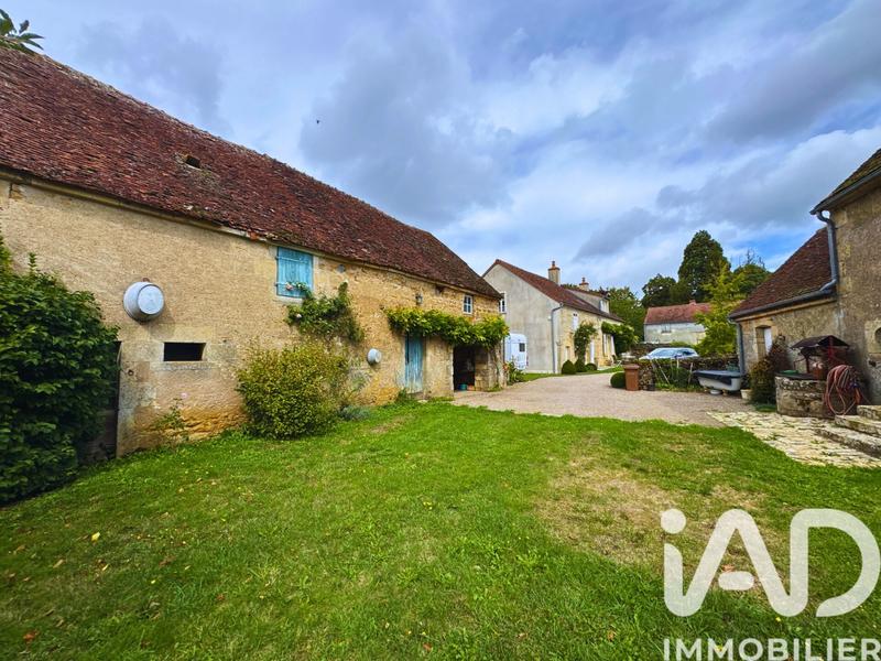 Maison - 197 m² - 7 pièces