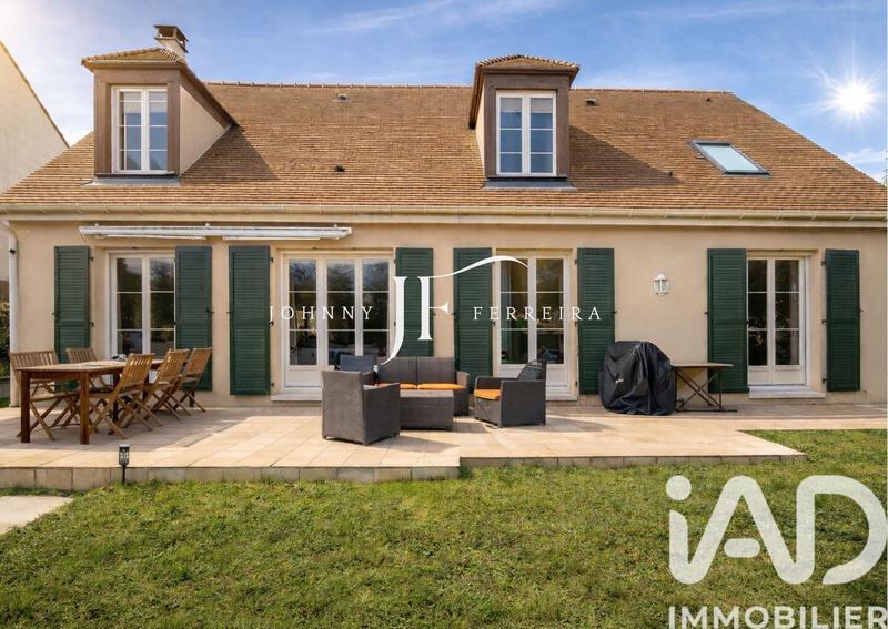 Maison - 150 m² - 6 pièces