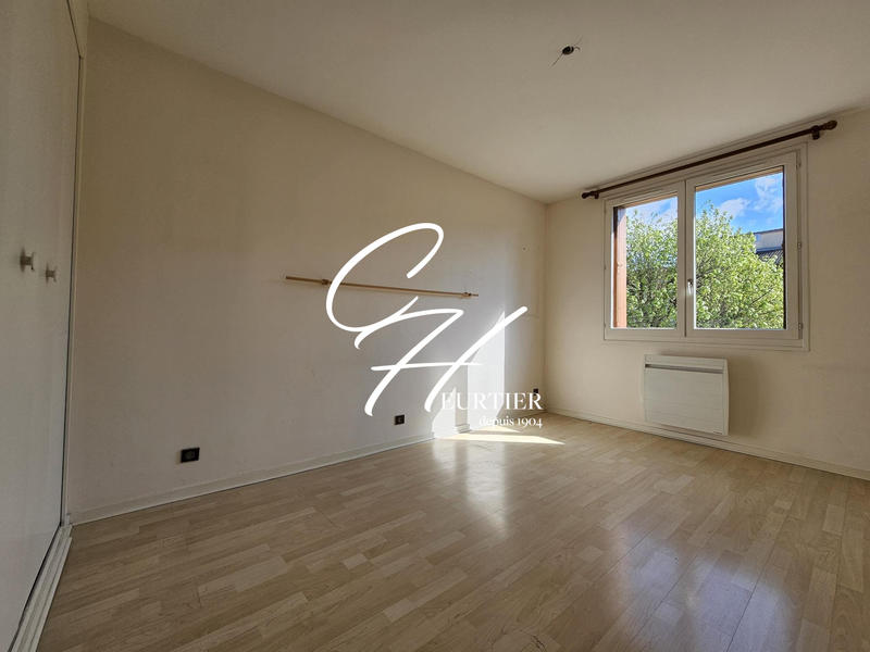 Appartement - 110 m² - 5 pièces