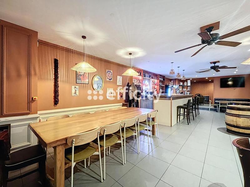 Fonds de commerce - 80 m²