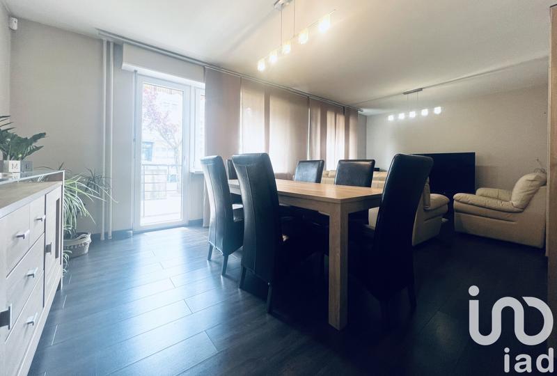 Appartement - 92 m² - 4 pièces