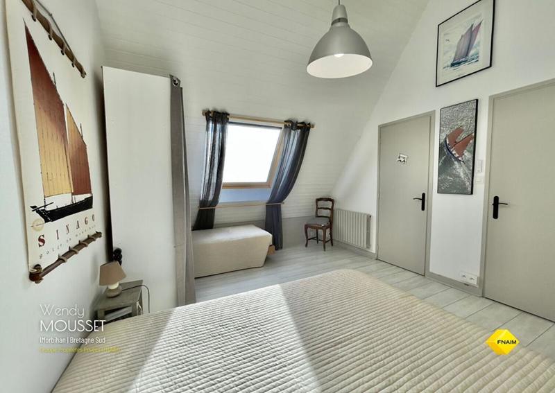 Maison - 175 m² - 11 pièces