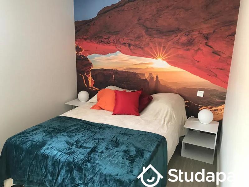 Chambre - 12 m² - 1 pièce