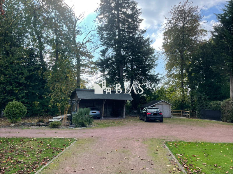 Maison - 95 m² - 5 pièces