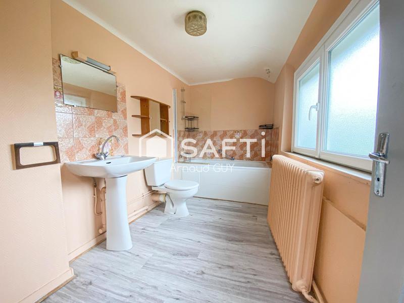 Maison - 92 m² - 6 pièces