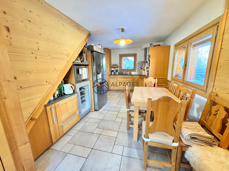 Châlet - 168 m² - 6 pièces