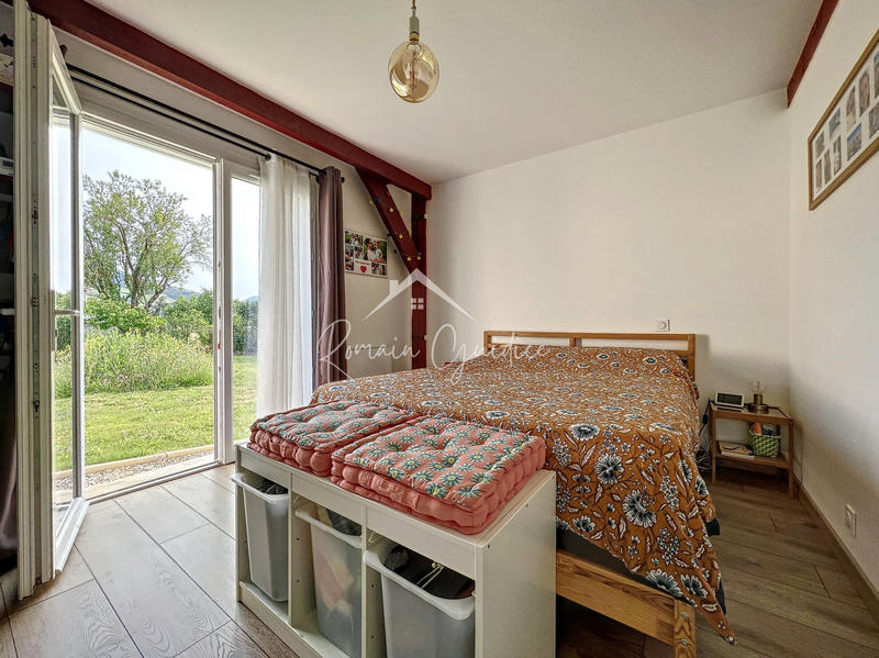 Maison - 140 m² - 5 pièces