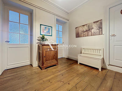 Appartement - 104 m² - 4 pièces