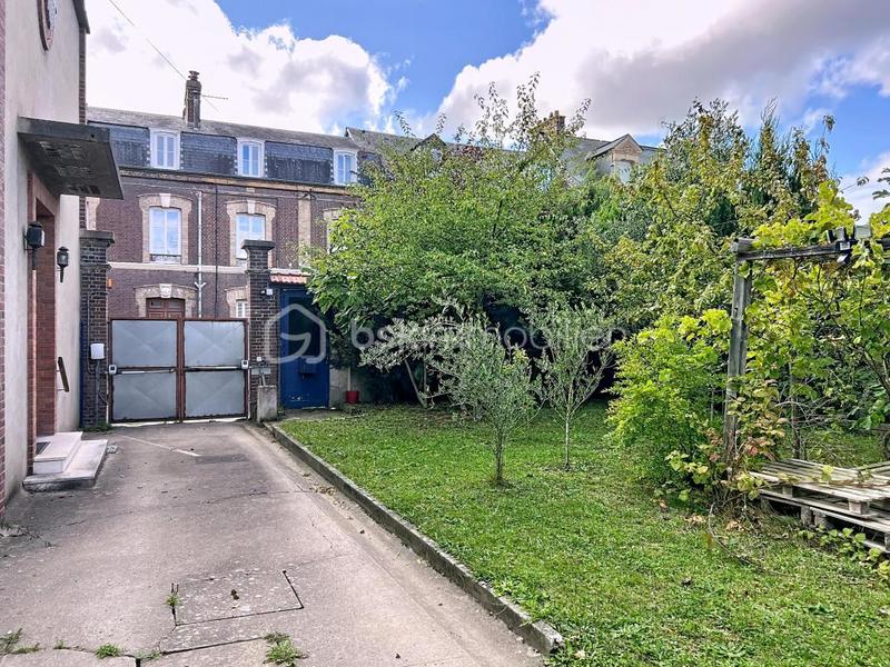 Maison de maîtres - 145 m² - 7 pièces