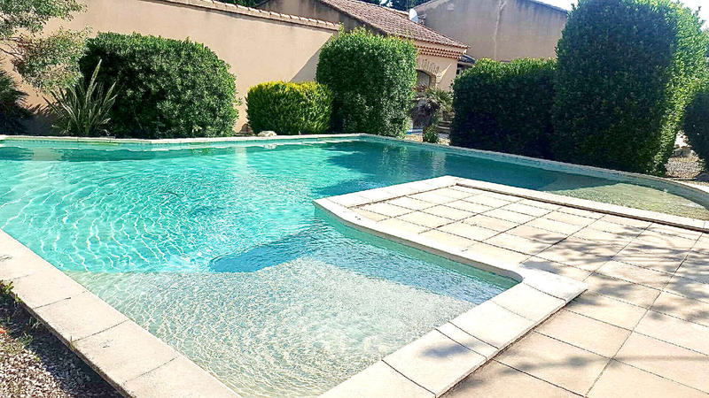 Mas - 230 m² - 5 pièces