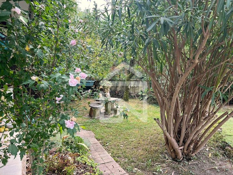 Maison - 166 m² - 5 pièces