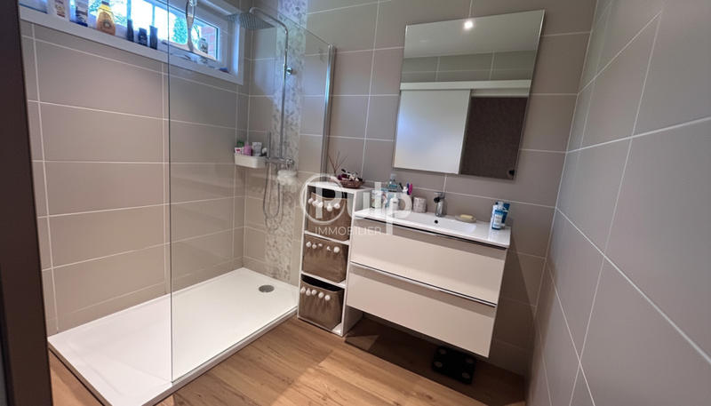 Pavillon - 147 m² - 5 pièces