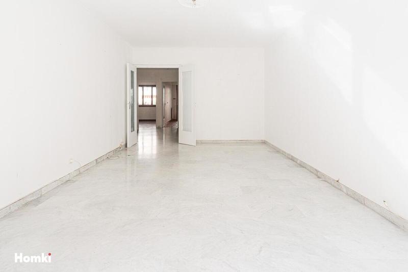 Appartement - 72 m² - 3 pièces