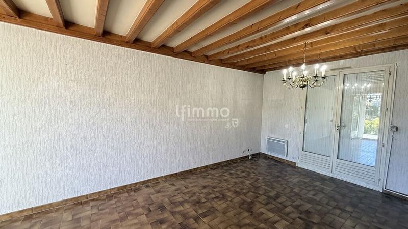 Maison - 97 m² - 5 pièces