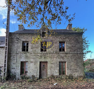 Maison - 300 m² - 6 pièces