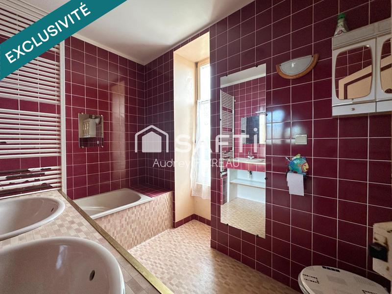 Maison - 185 m² - 6 pièces