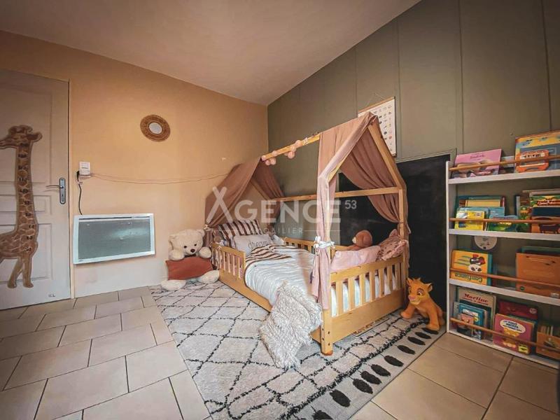 Maison - 90 m² - 5 pièces