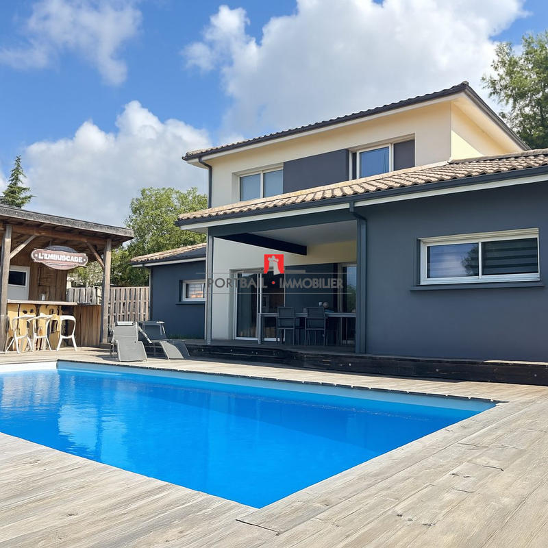 Maison contemporaine - 152 m² - 6 pièces