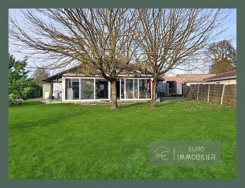 Maison - 160 m² - 9 pièces