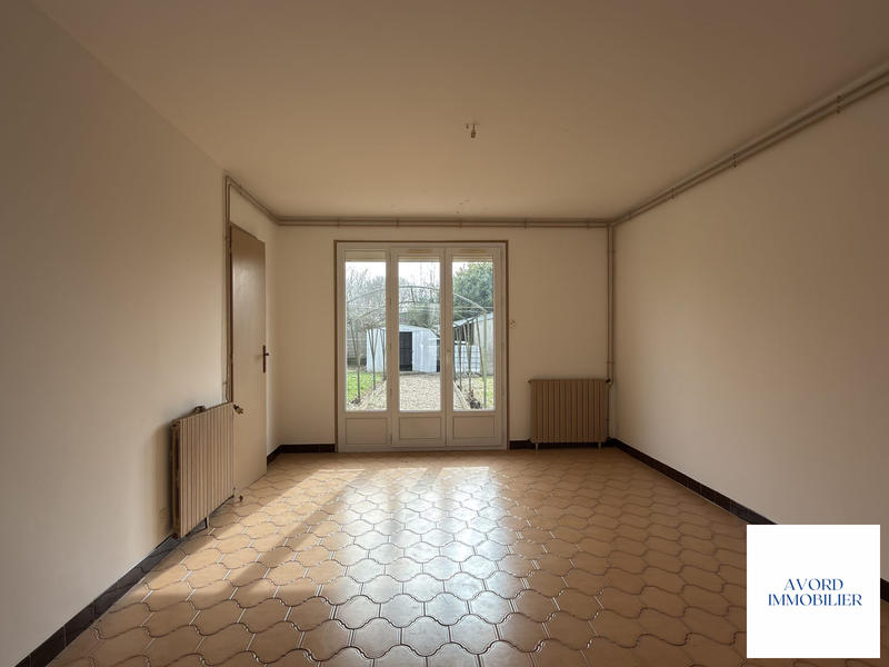 Maison - 95 m² - 5 pièces