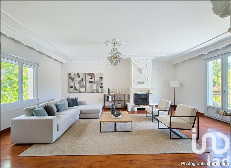 Maison - 170 m² - 5 pièces