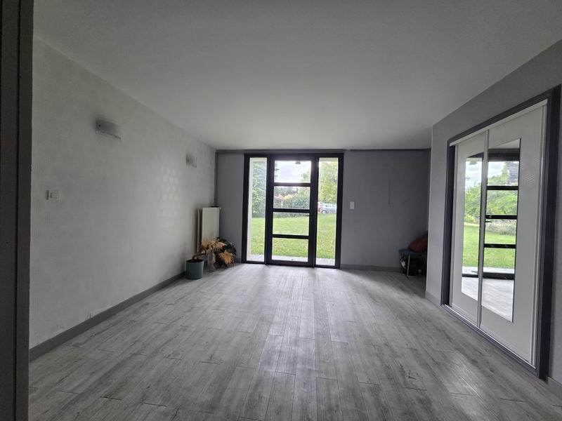 Maison - 164 m² - 8 pièces