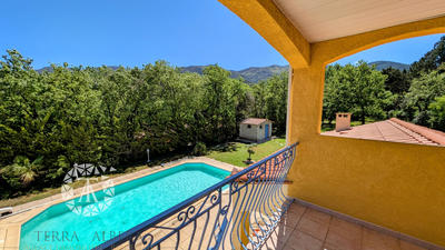 Villa - 220 m² - 7 pièces