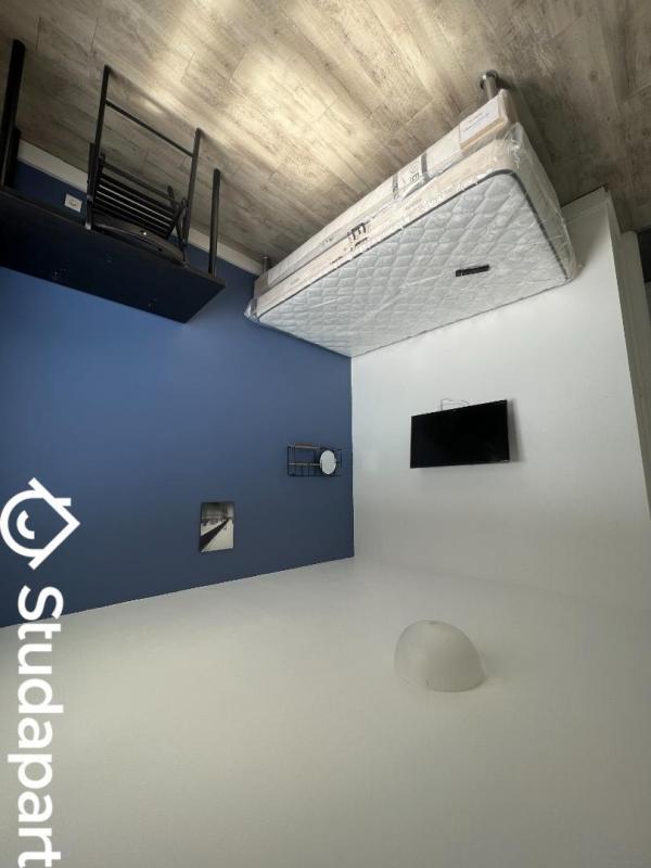 Chambre - 12 m² - 1 pièce