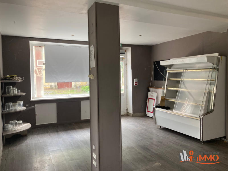 Maison - 163 m² - 8 pièces