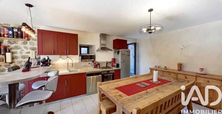 Appartement - 465 m² - 18 pièces