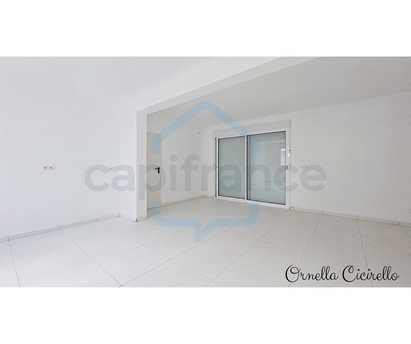 Maison - 81 m² - 4 pièces