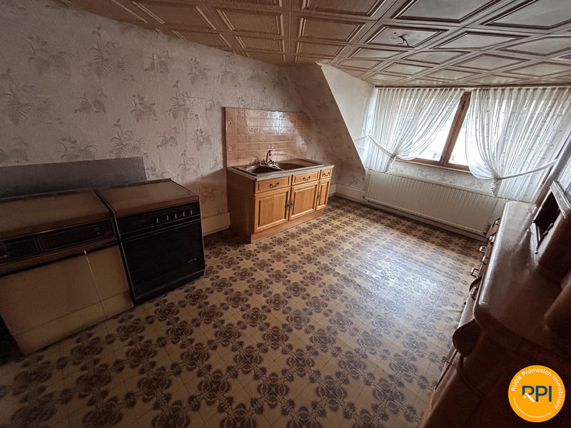 Maison ancienne - 147 m² - 8 pièces