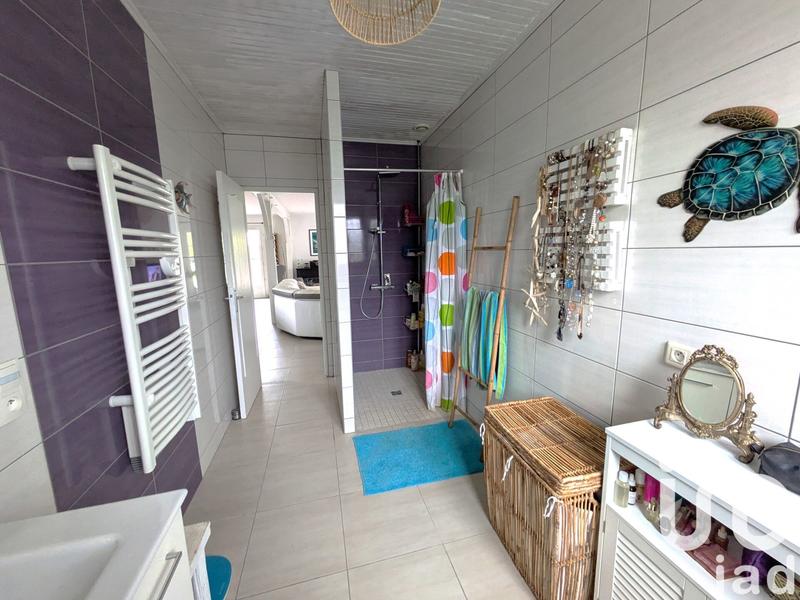 Maison - 176 m² - 7 pièces