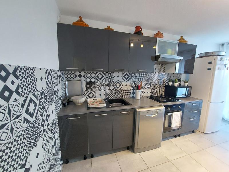 Appartement - 82 m² - 4 pièces